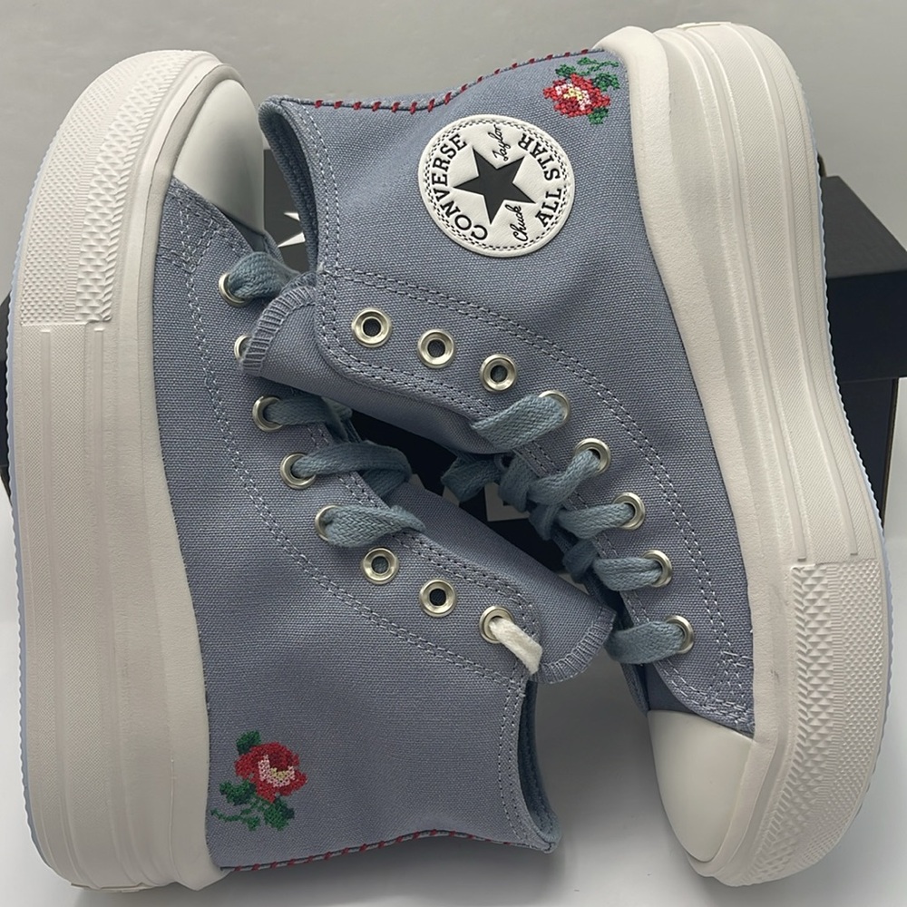Converse WMNS High-Top Platform Sneakers A12571C
CTAS MOVE HI
WET STONE/WET STON - Picture 11 of 16